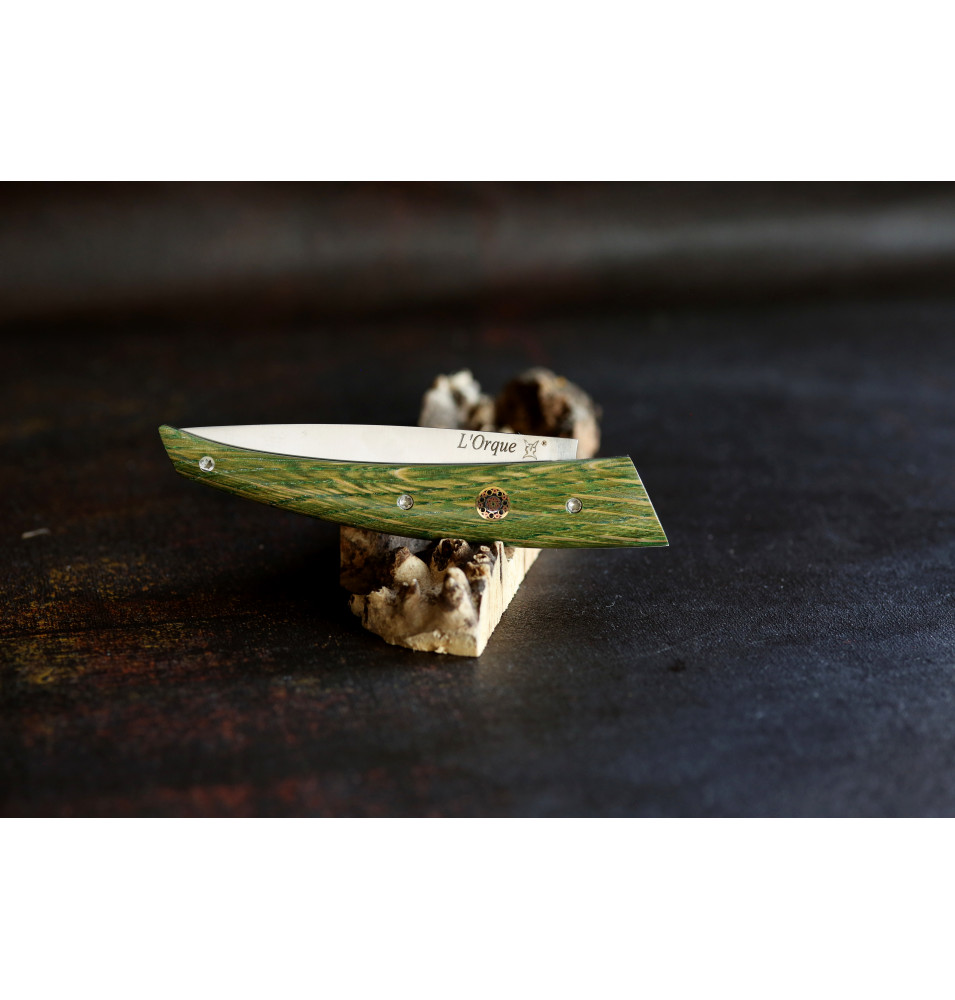 Couteau l'Orque chêne stabilisé vert avec rivets